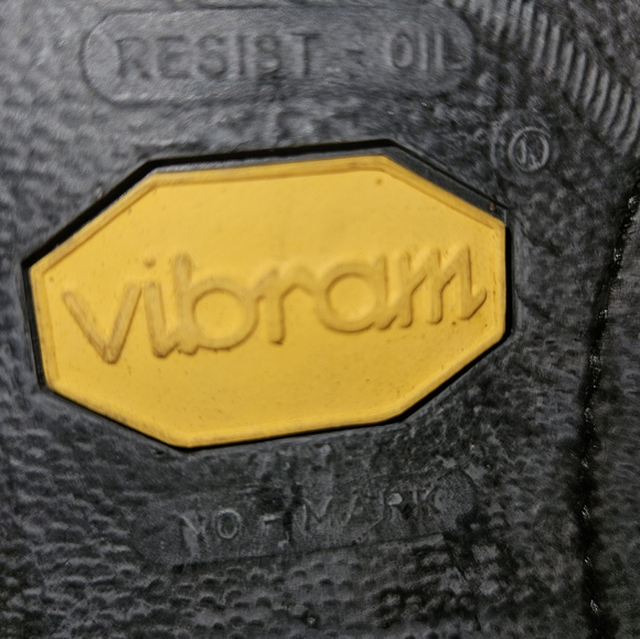 NWT Tony Lama Men's Black Oiled Cowhide work boots, size 11, Vibram soles - Picture 14 of 14